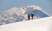 39 Gente del Linzone, con gentile partecipazione di Resegone e Grignone...